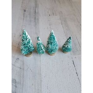 Mini light green bristle snow tree xmas village set